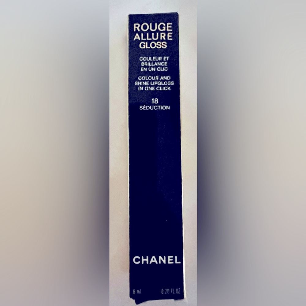 CHANEL Rouge Allure Gloss: 18 Seduction